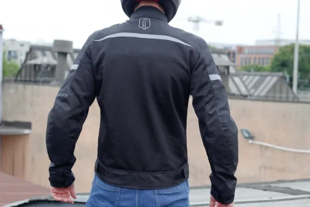 letnia-kurtka-motocyklowa-HUSAR-SAFOLA-czarna-M0562-męska-4.webp