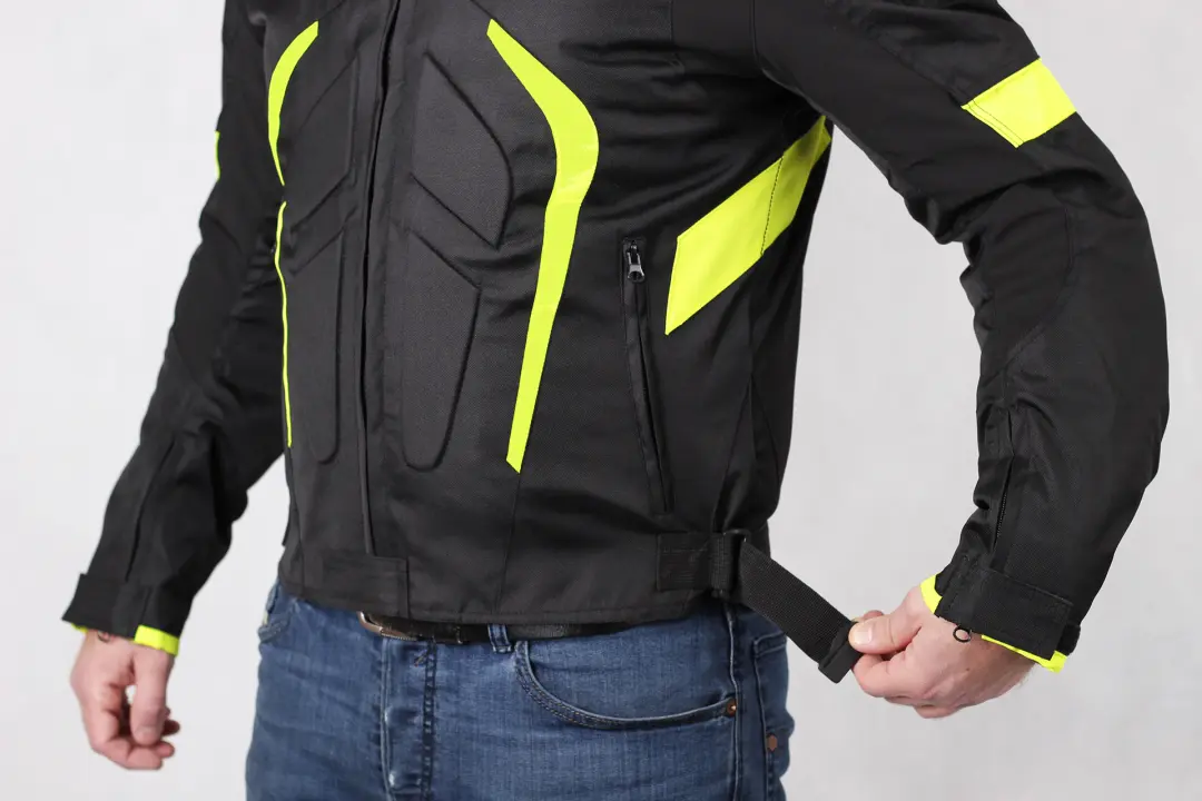 Regulacja pasa w kurtce motocyklowej HUSAR RAPID GP FLUO
