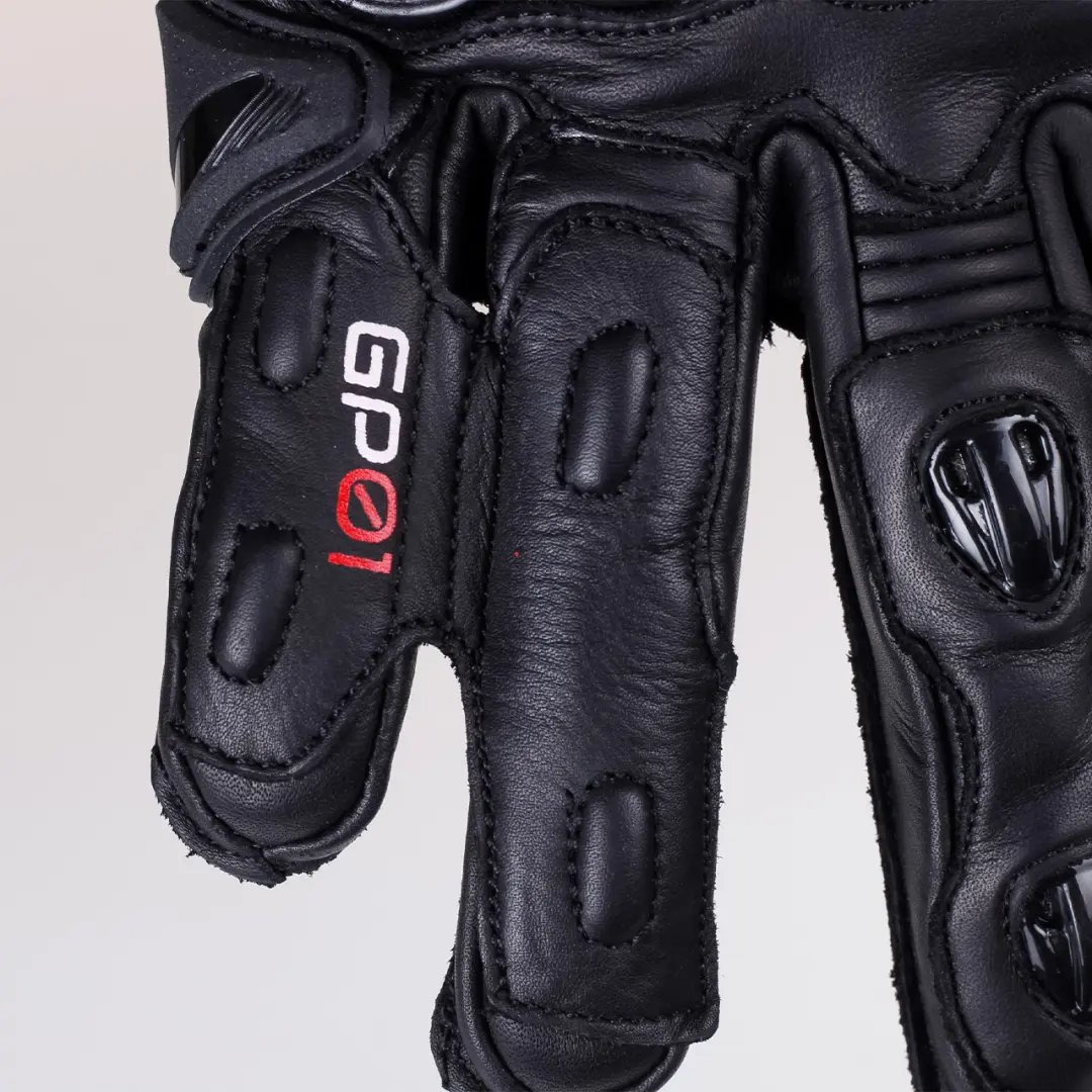 Mostek łączący palce w rękawicach sportowych HUSAR GP01